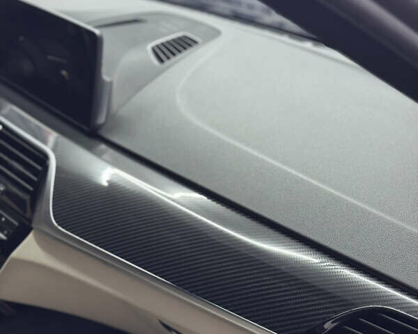 Черный БМВ 5 Серия, объемом двигателя 3 л и пробегом 130 тыс. км за 33333 $, фото 11 на Automoto.ua