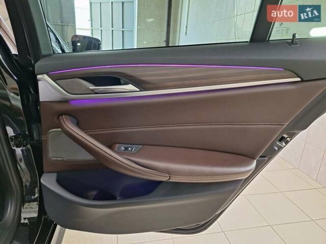 Черный БМВ 5 Серия, объемом двигателя 2 л и пробегом 135 тыс. км за 32000 $, фото 47 на Automoto.ua