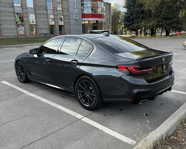 Черный БМВ 5 Серия, объемом двигателя 3 л и пробегом 260 тыс. км за 28999 $, фото 3 на Automoto.ua