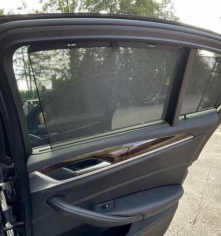 Чорний БМВ 5 Серія, об'ємом двигуна 3 л та пробігом 165 тис. км за 39900 $, фото 5 на Automoto.ua