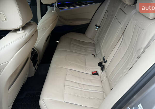 Черный БМВ 5 Серия, объемом двигателя 3 л и пробегом 145 тыс. км за 32400 $, фото 28 на Automoto.ua