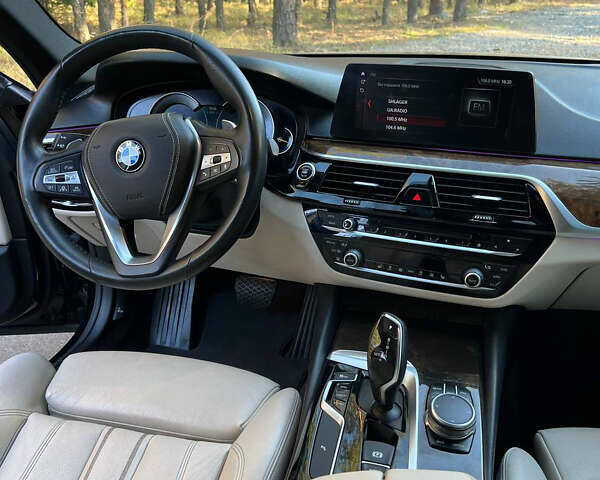 Черный БМВ 5 Серия, объемом двигателя 3 л и пробегом 120 тыс. км за 33500 $, фото 24 на Automoto.ua