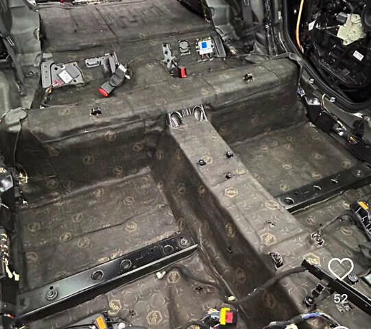 Чорний БМВ 5 Серія, об'ємом двигуна 3 л та пробігом 148 тис. км за 35000 $, фото 28 на Automoto.ua