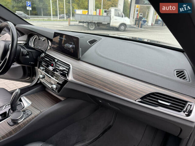 БМВ 5 Серия 2017 в Днепре (Днепропетровске) на Automoto.ua Черный БМВ 5 Серия, объемом двигателя 2 л и пробегом 148 тыс. км за 29900 $, фото 15 на Automoto.ua