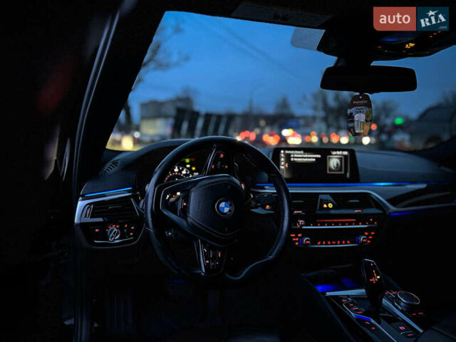 Чорний БМВ 5 Серія, об'ємом двигуна 3 л та пробігом 184 тис. км за 31000 $, фото 20 на Automoto.ua