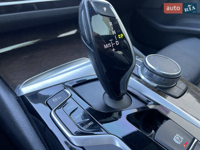 Черный БМВ 5 Серия, объемом двигателя 2 л и пробегом 132 тыс. км за 26700 $, фото 46 на Automoto.ua