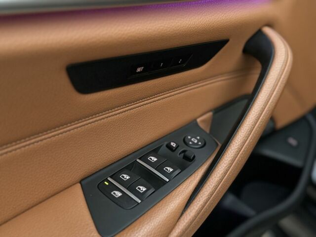 Черный БМВ 5 Серия, объемом двигателя 2 л и пробегом 155 тыс. км за 29000 $, фото 19 на Automoto.ua