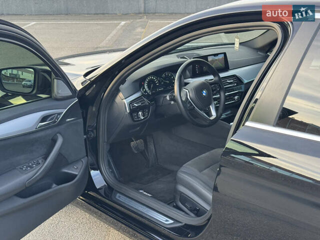 Черный БМВ 5 Серия, объемом двигателя 3 л и пробегом 159 тыс. км за 33700 $, фото 12 на Automoto.ua