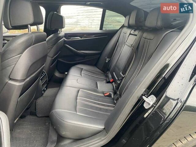БМВ 5 Серия 2017 в Киеве на Automoto.ua Черный БМВ 5 Серия, объемом двигателя 3 л и пробегом 99 тыс. км за 31990 $, фото 9 на Automoto.ua