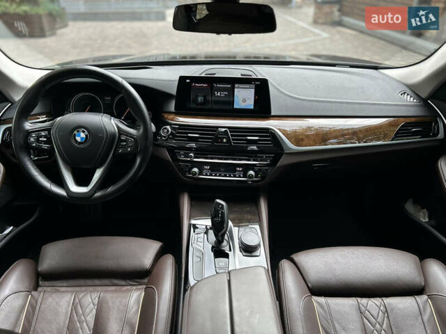 Черный БМВ 5 Серия, объемом двигателя 2.99 л и пробегом 220 тыс. км за 38000 $, фото 17 на Automoto.ua