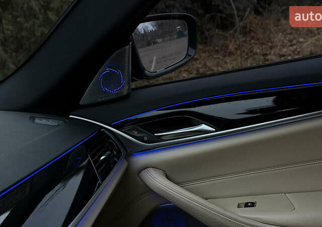 Черный БМВ 5 Серия, объемом двигателя 3 л и пробегом 145 тыс. км за 32400 $, фото 21 на Automoto.ua