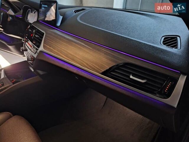 Черный БМВ 5 Серия, объемом двигателя 2 л и пробегом 137 тыс. км за 32000 $, фото 48 на Automoto.ua