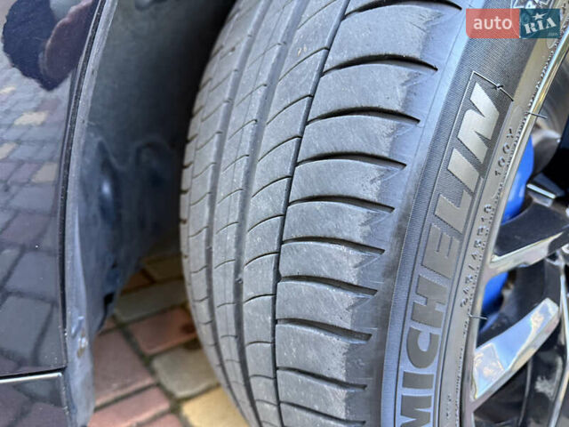 Черный БМВ 5 Серия, объемом двигателя 3 л и пробегом 148 тыс. км за 35999 $, фото 23 на Automoto.ua