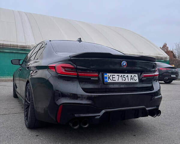 Чорний БМВ 5 Серія, об'ємом двигуна 3 л та пробігом 110 тис. км за 33000 $, фото 3 на Automoto.ua