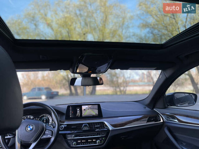 Черный БМВ 5 Серия, объемом двигателя 2 л и пробегом 132 тыс. км за 26700 $, фото 40 на Automoto.ua