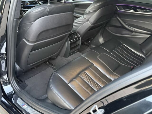 Черный БМВ 5 Серия, объемом двигателя 2 л и пробегом 266 тыс. км за 27999 $, фото 14 на Automoto.ua