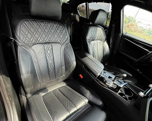 Черный БМВ 5 Серия, объемом двигателя 3 л и пробегом 105 тыс. км за 34700 $, фото 13 на Automoto.ua