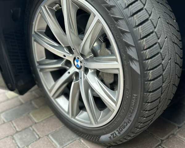 Черный БМВ 5 Серия, объемом двигателя 2.99 л и пробегом 220 тыс. км за 38000 $, фото 14 на Automoto.ua