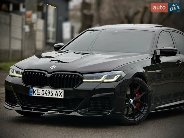 Черный БМВ 5 Серия, объемом двигателя 3 л и пробегом 130 тыс. км за 36500 $, фото 1 на Automoto.ua