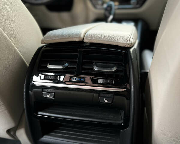 Черный БМВ 5 Серия, объемом двигателя 3 л и пробегом 130 тыс. км за 33333 $, фото 16 на Automoto.ua