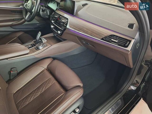 Черный БМВ 5 Серия, объемом двигателя 2 л и пробегом 137 тыс. км за 32000 $, фото 32 на Automoto.ua