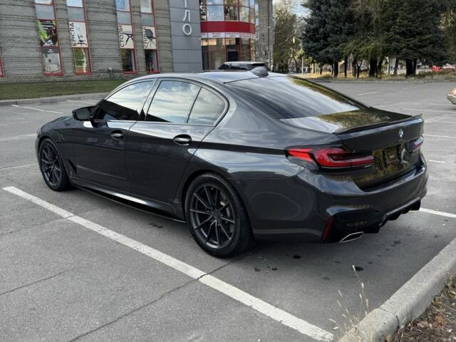 Черный БМВ 5 Серия, объемом двигателя 3 л и пробегом 260 тыс. км за 28999 $, фото 4 на Automoto.ua