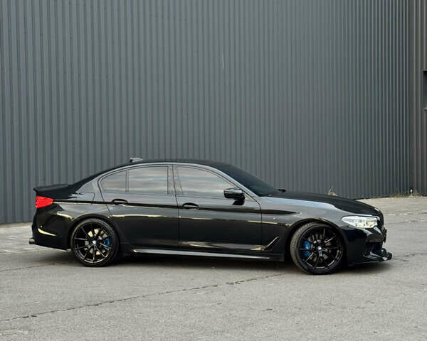 Черный БМВ 5 Серия, объемом двигателя 3 л и пробегом 109 тыс. км за 43000 $, фото 3 на Automoto.ua