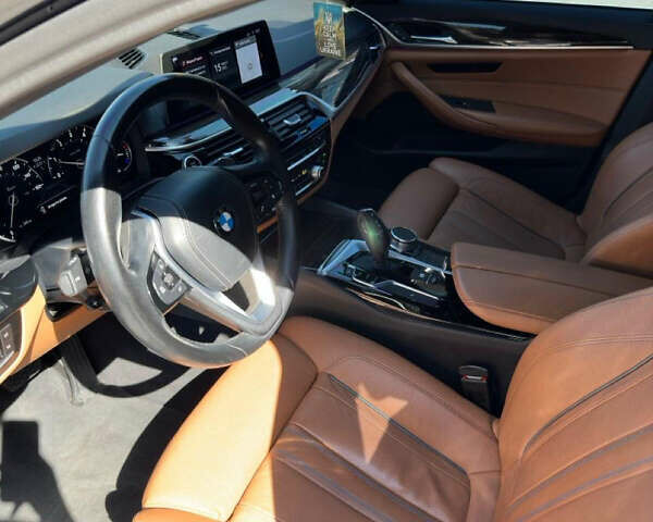 Черный БМВ 5 Серия, объемом двигателя 2 л и пробегом 150 тыс. км за 22500 $, фото 5 на Automoto.ua