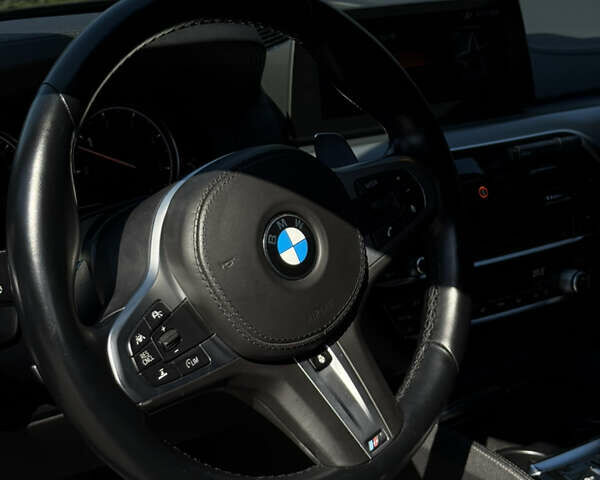 Чорний БМВ 5 Серія, об'ємом двигуна 2.99 л та пробігом 220 тис. км за 36500 $, фото 15 на Automoto.ua