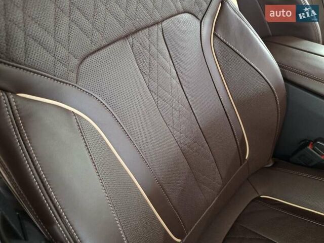 Черный БМВ 5 Серия, объемом двигателя 2 л и пробегом 137 тыс. км за 32000 $, фото 25 на Automoto.ua