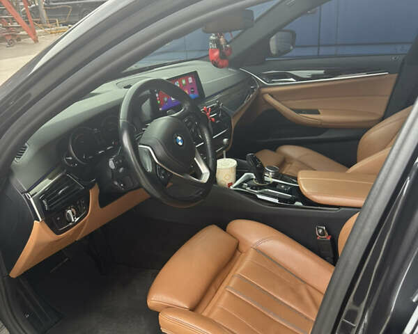 Черный БМВ 5 Серия, объемом двигателя 2 л и пробегом 113 тыс. км за 26500 $, фото 2 на Automoto.ua