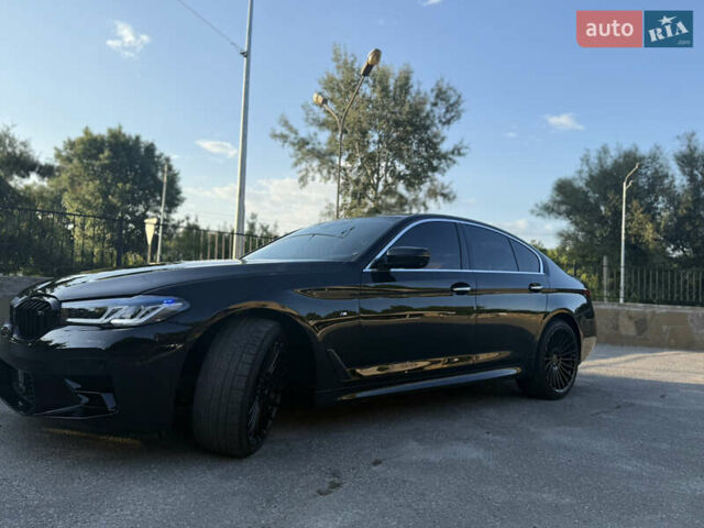 Черный БМВ 5 Серия, объемом двигателя 2 л и пробегом 145 тыс. км за 29999 $, фото 2 на Automoto.ua