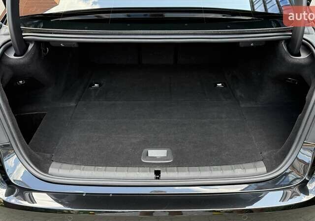 Чорний БМВ 5 Серія, об'ємом двигуна 2 л та пробігом 122 тис. км за 31000 $, фото 26 на Automoto.ua