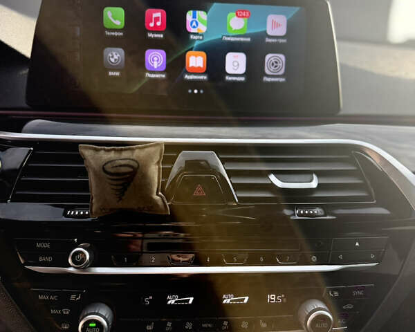 Черный БМВ 5 Серия, объемом двигателя 3 л и пробегом 170 тыс. км за 33000 $, фото 33 на Automoto.ua