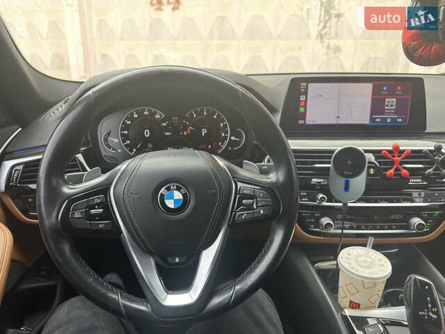 Черный БМВ 5 Серия, объемом двигателя 2 л и пробегом 113 тыс. км за 26500 $, фото 3 на Automoto.ua
