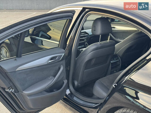 Черный БМВ 5 Серия, объемом двигателя 3 л и пробегом 159 тыс. км за 33700 $, фото 20 на Automoto.ua