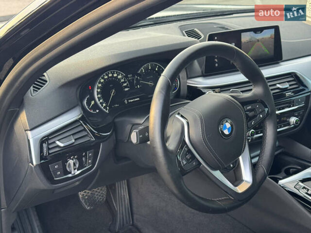 Черный БМВ 5 Серия, объемом двигателя 3 л и пробегом 159 тыс. км за 33700 $, фото 19 на Automoto.ua
