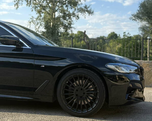 Черный БМВ 5 Серия, объемом двигателя 2 л и пробегом 145 тыс. км за 29999 $, фото 42 на Automoto.ua