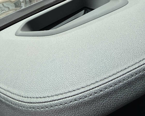 Черный БМВ 5 Серия, объемом двигателя 2 л и пробегом 120 тыс. км за 29200 $, фото 18 на Automoto.ua