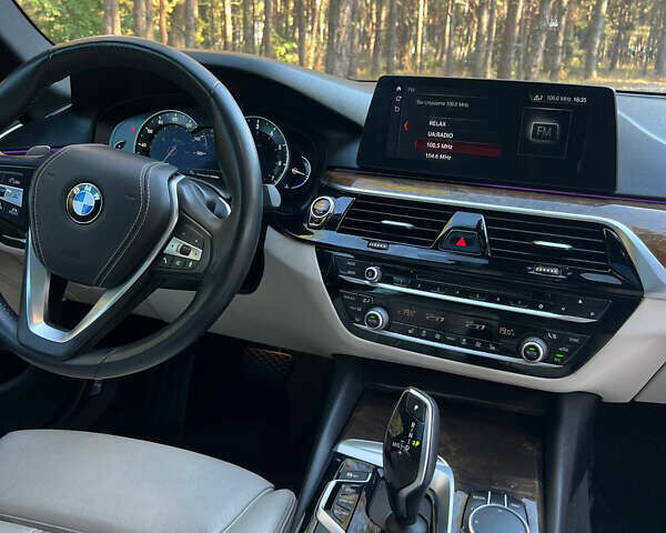 Черный БМВ 5 Серия, объемом двигателя 3 л и пробегом 120 тыс. км за 33500 $, фото 21 на Automoto.ua