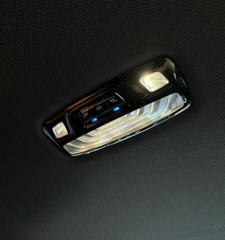 Черный БМВ 5 Серия, объемом двигателя 2 л и пробегом 231 тыс. км за 28500 $, фото 12 на Automoto.ua