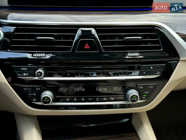 Черный БМВ 5 Серия, объемом двигателя 2 л и пробегом 39 тыс. км за 32999 $, фото 57 на Automoto.ua