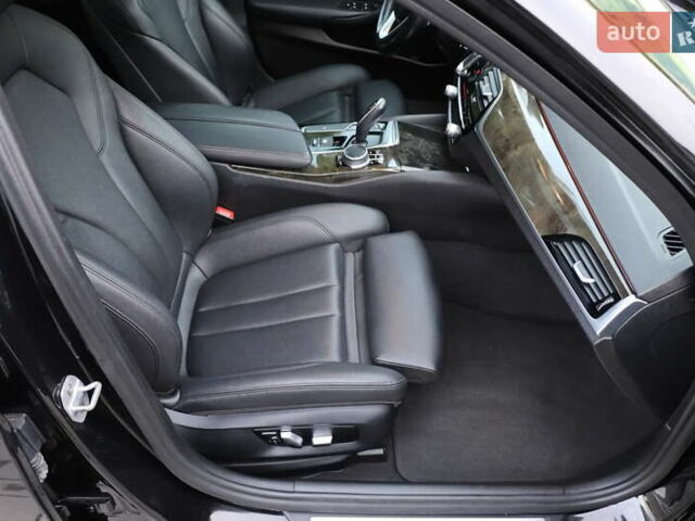 Черный БМВ 5 Серия, объемом двигателя 2 л и пробегом 122 тыс. км за 27999 $, фото 22 на Automoto.ua