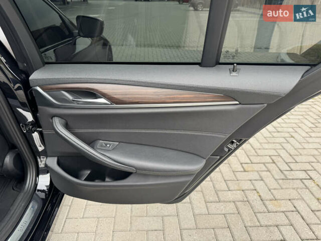 БМВ 5 Серия 2017 в Днепре (Днепропетровске) на Automoto.ua Черный БМВ 5 Серия, объемом двигателя 2 л и пробегом 148 тыс. км за 29900 $, фото 13 на Automoto.ua