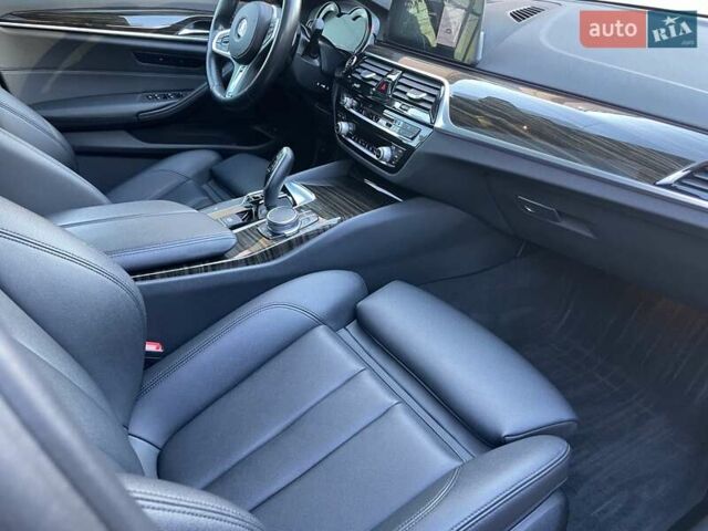 Чорний БМВ 5 Серія, об'ємом двигуна 2 л та пробігом 79 тис. км за 29500 $, фото 46 на Automoto.ua