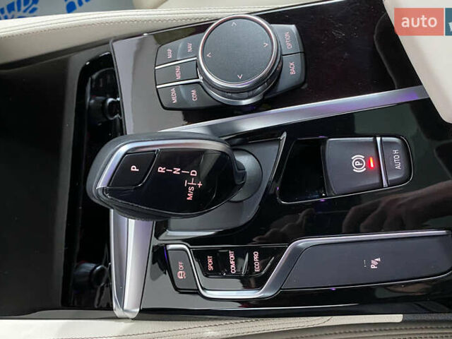 Чорний БМВ 5 Серія, об'ємом двигуна 3 л та пробігом 180 тис. км за 39950 $, фото 25 на Automoto.ua