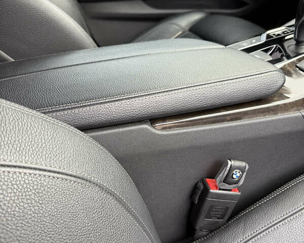 Черный БМВ 5 Серия, объемом двигателя 2 л и пробегом 120 тыс. км за 29200 $, фото 17 на Automoto.ua