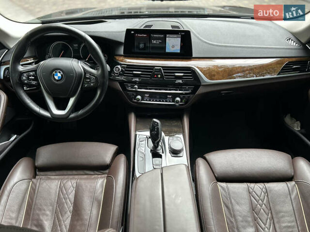 Черный БМВ 5 Серия, объемом двигателя 2.99 л и пробегом 220 тыс. км за 38000 $, фото 15 на Automoto.ua