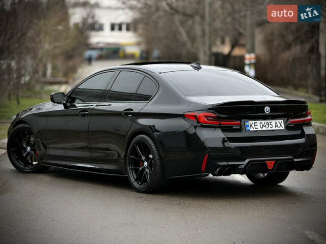 Черный БМВ 5 Серия, объемом двигателя 3 л и пробегом 130 тыс. км за 36500 $, фото 6 на Automoto.ua