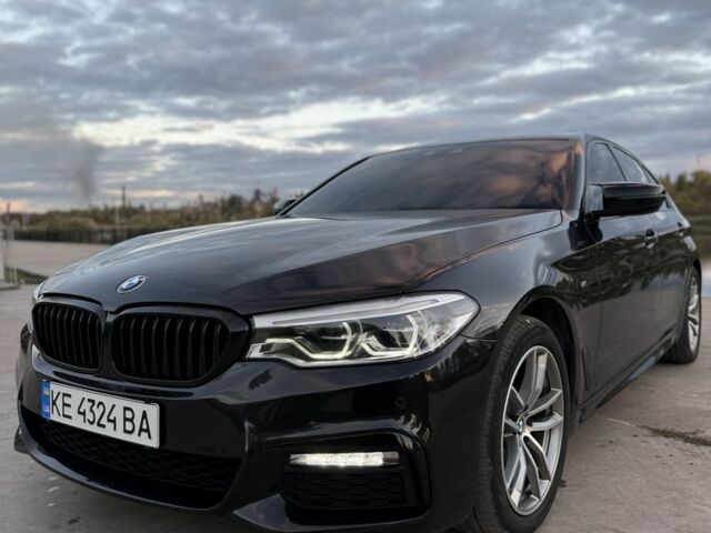 Черный БМВ 5 Серия, объемом двигателя 2 л и пробегом 266 тыс. км за 27999 $, фото 6 на Automoto.ua